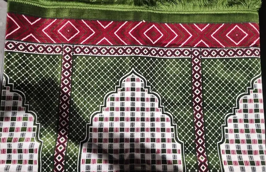 Best Quality Prayer Rug - 8 People Prayer Rug - From Turkey