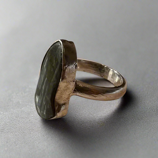 Green Aqeeq Sandala Ring