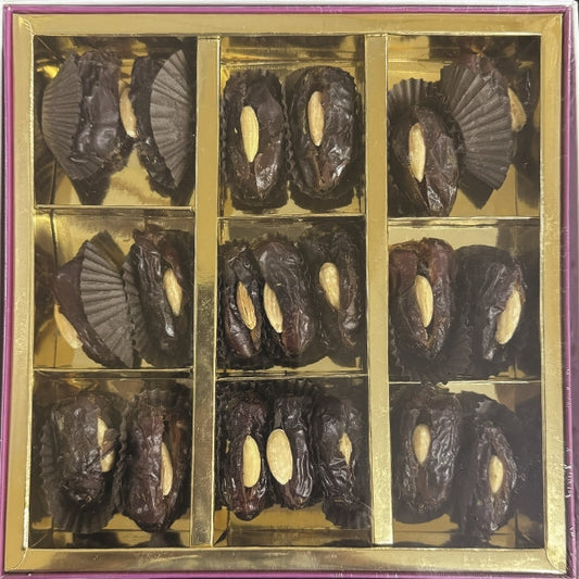 Safawi Dates with Almond Gift Box